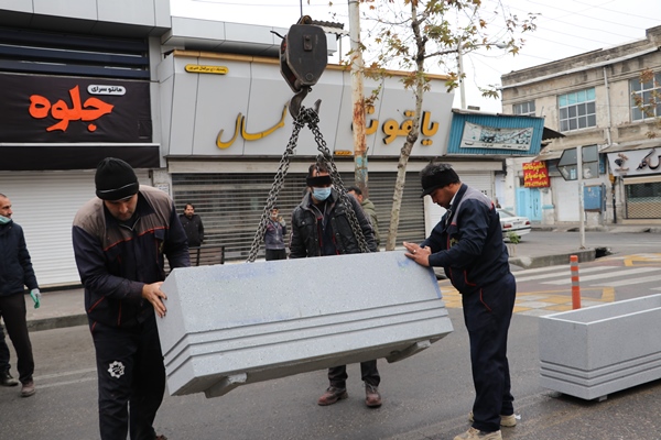 نصب باکس گلدانی در خیابان آیت اله صالحی مازندرانی