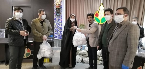 بازدید رئیس و اعضای محترم شورای اسلامی شهر از فعالیت جهادی تولید ماسک بهداشتی